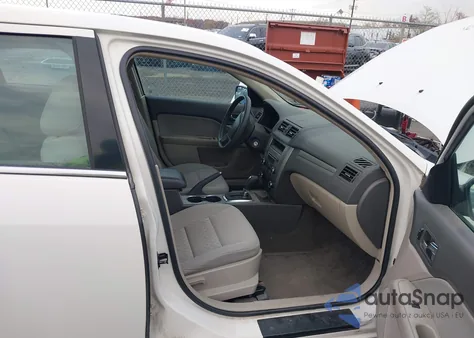 2011 Ford Fusion Se z USA, uszkodzony, nr VIN 3FAHP0HA7BR288250